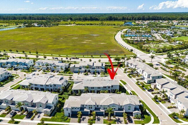 Building Photo - 5160 Willow Crk Dr