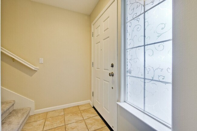 Building Photo - Modern Communication Hill Townhome | Panoramic Mountain Views