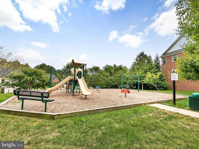 Building Photo - 2128 Turleygreen Pl