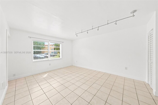 Building Photo - 4384 NW 9th Ave