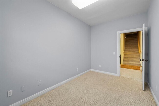 Building Photo - 3902 NE Cadbury Ave
