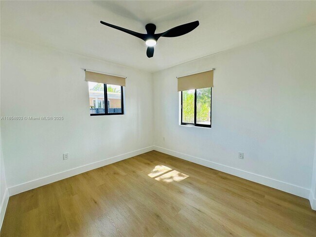 Building Photo - 12225 NW 17th Pl