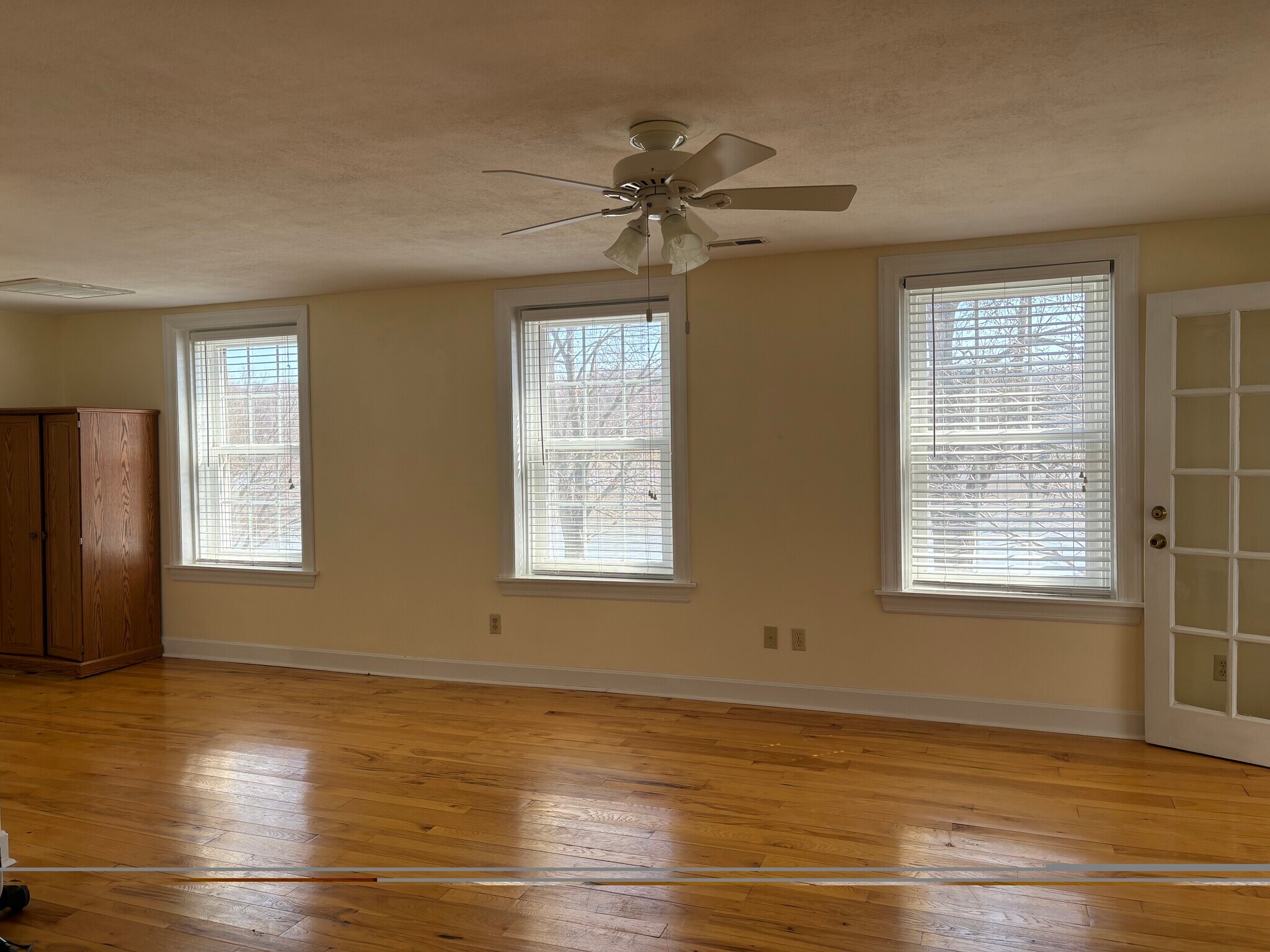 Building Photo - 117 N Front St