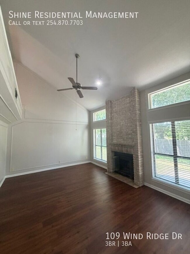 Building Photo - 109 Wind Ridge Dr