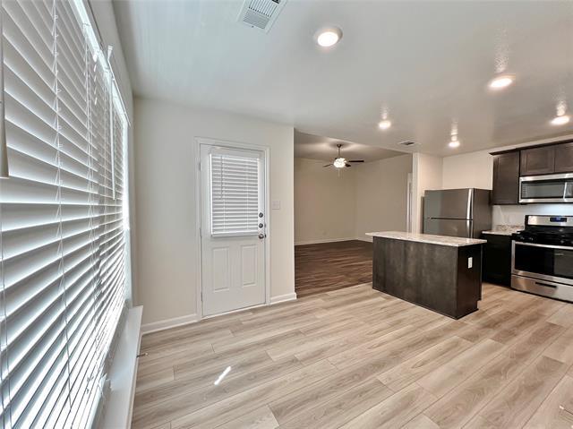 Building Photo - 1448 Sunkiss Dr