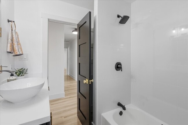 Building Photo - 5219 Cosby St