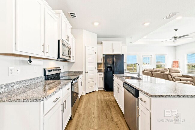 Building Photo - 13164 Shoshoney Cir