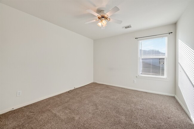 Building Photo - 6523 Mildenhall Ct