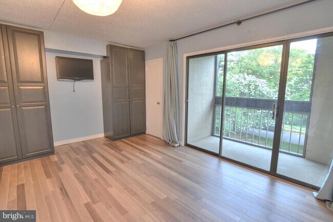 Building Photo - 1578 Moorings Dr