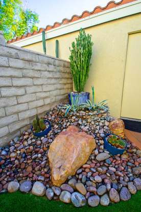 Building Photo - 424 Tava Ln