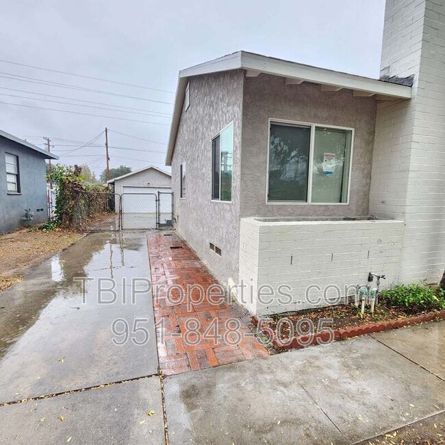 Building Photo - 3485 Belle St