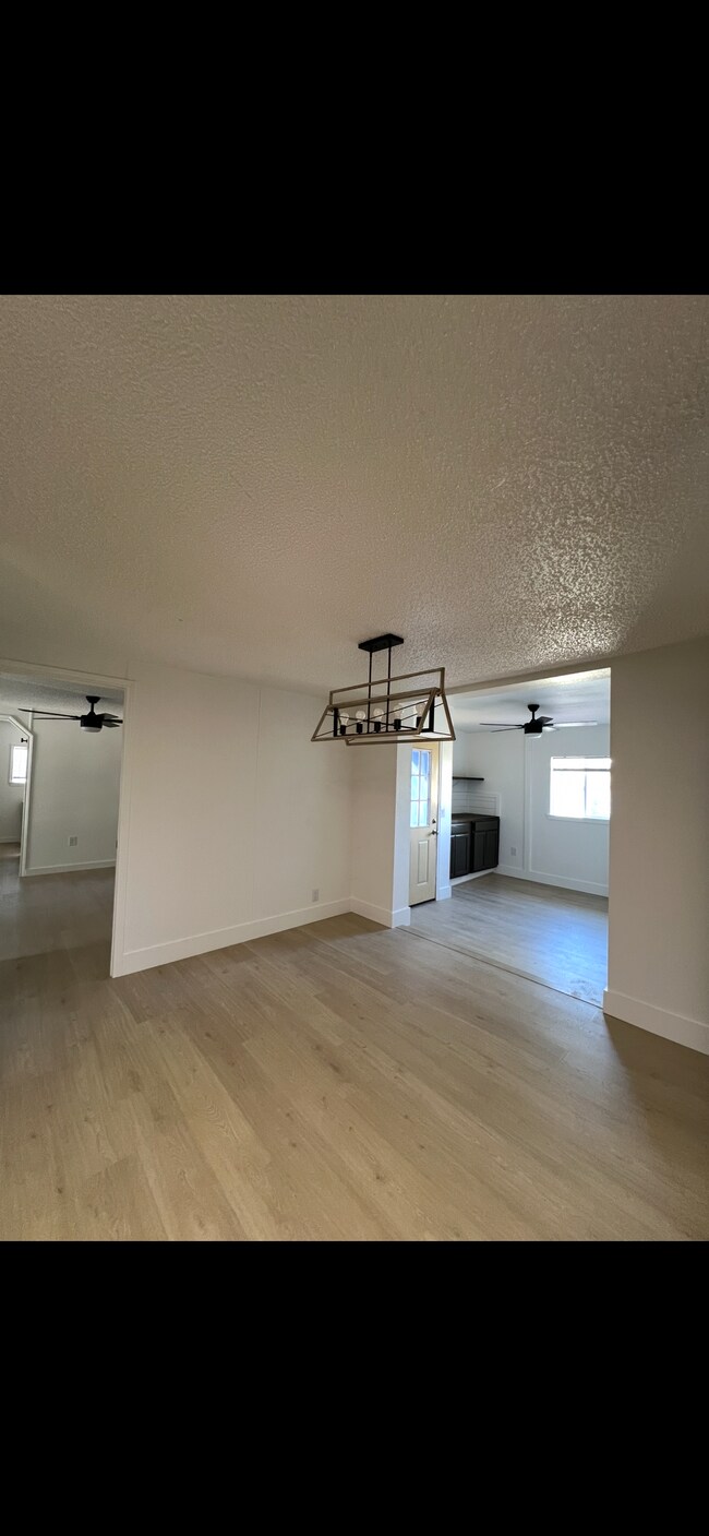 Building Photo - 3306 Summercrest Ct