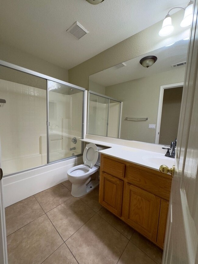 Building Photo - Charming 3bedroom 2 bath home in Elk Grove.