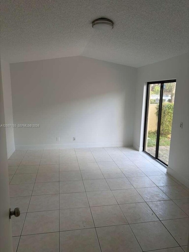 Building Photo - 17317 NW 63rd Ave