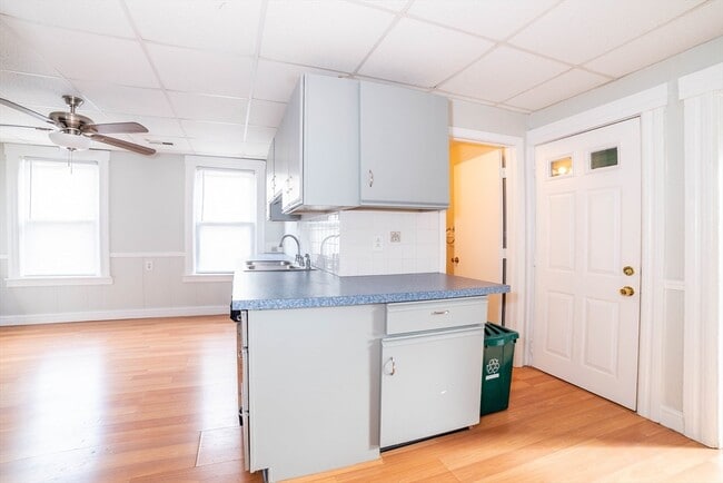 Building Photo - 18 Gage St