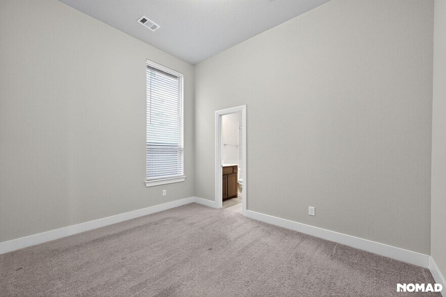 Building Photo - 1312 Audubon Dr