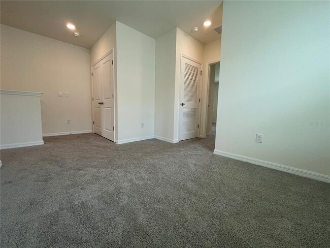 Building Photo - 11127 Crescent Deer Dr