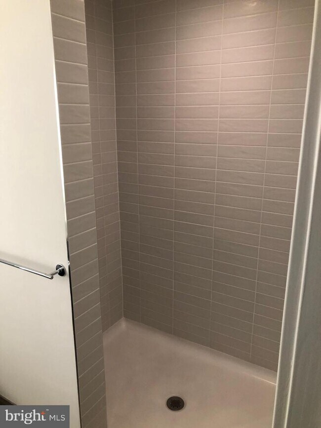 Building Photo - 70 N St SE