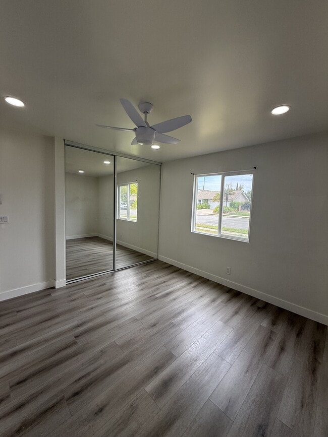 Building Photo - 17430 Santa Maria St
