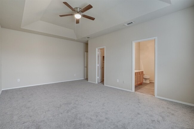 Building Photo - 5148 Senator Dr