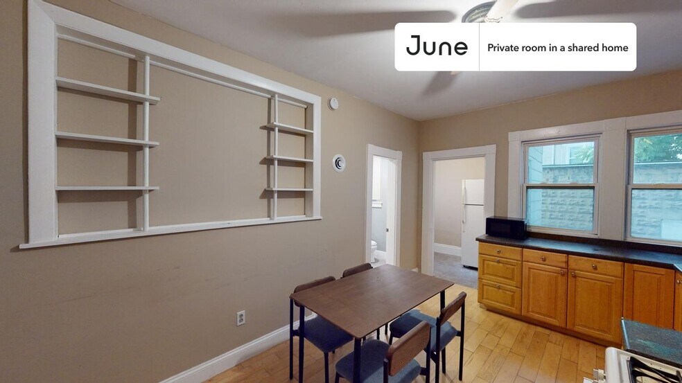 Building Photo - Room in Shared 6 bed/2 bath home