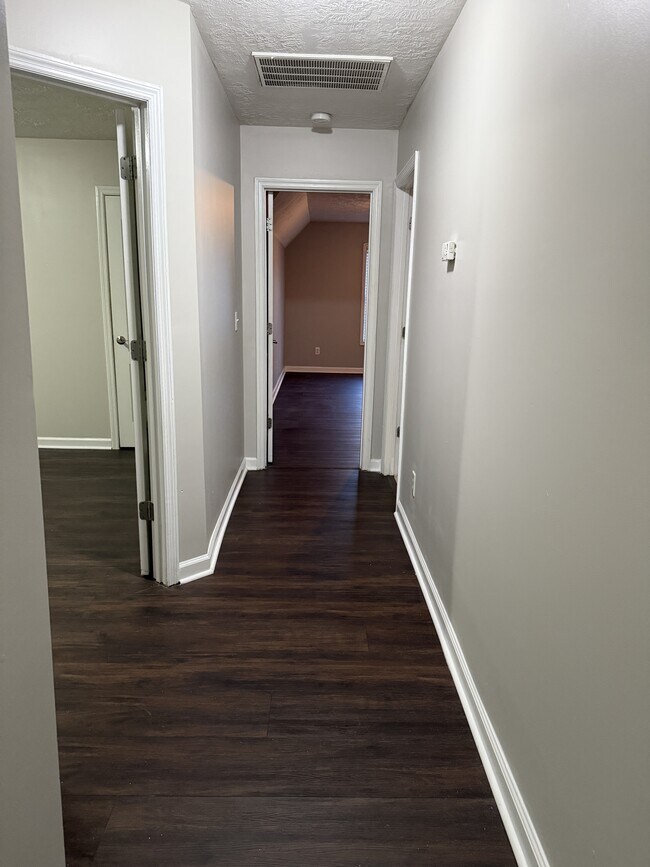 Building Photo - 4304 E Barcelona Way