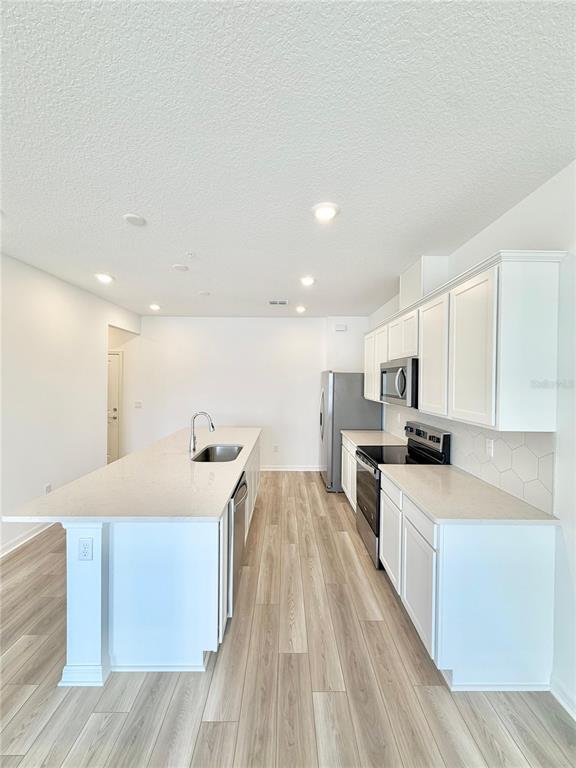 Building Photo - 11507 Harborview St