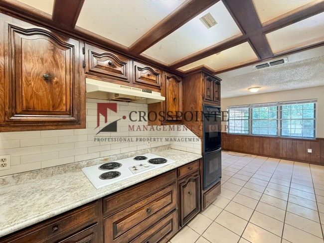 Building Photo - 4819 Gretna Green Ln