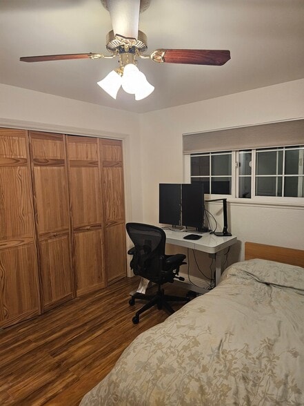 Building Photo - 419 Curie Dr