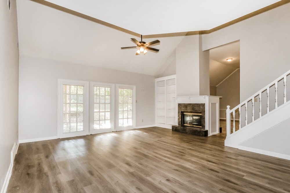 Building Photo - 2279 Hickory Path Dr