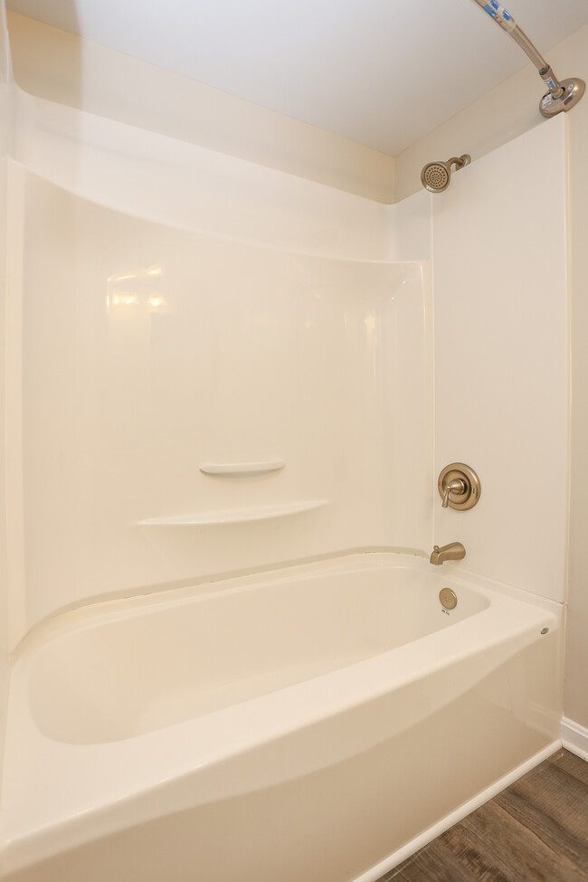 Bathroom - 810 203rd St