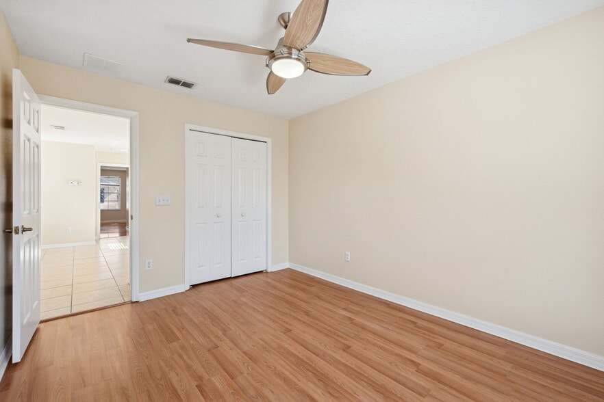 Building Photo - 2825 Cliffe Ct