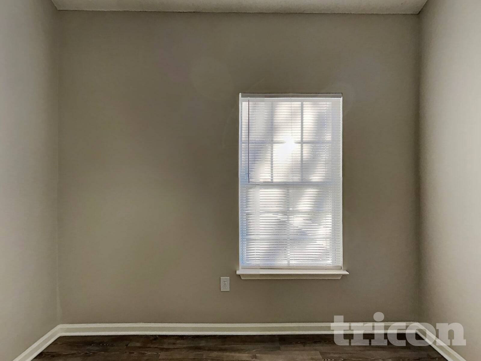 Building Photo - 871 Anchor Way NE