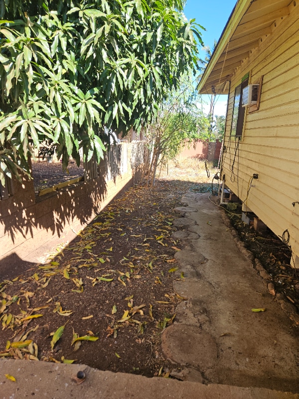 Building Photo - 272 Hoohie St