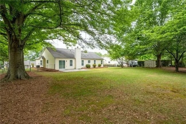 Building Photo - Charming 3BR House in Woodstock