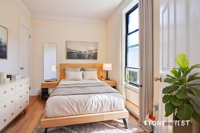 Building Photo - 2 bedroom in NEW YORK NY 10027