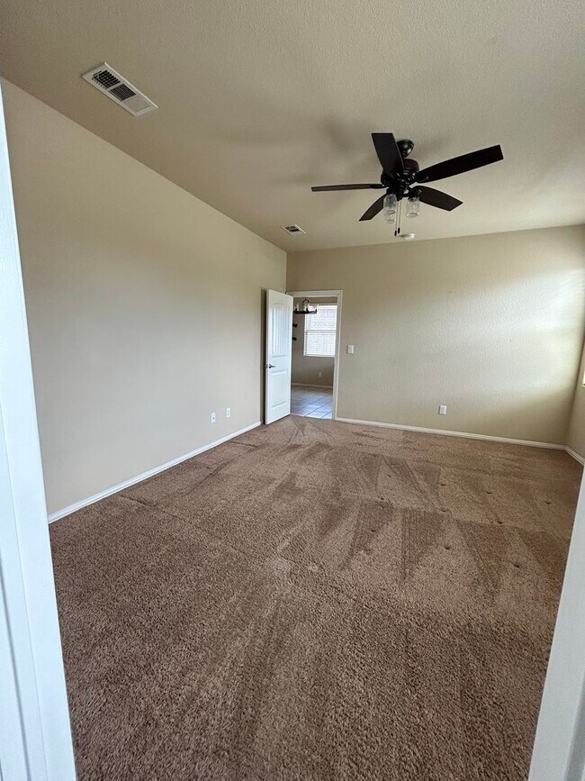 Building Photo - Charming 4-Bedroom, 2-Bath Home in Homestead at Parks Bell