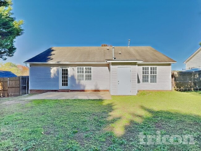 Building Photo - 204 Wexford Dr