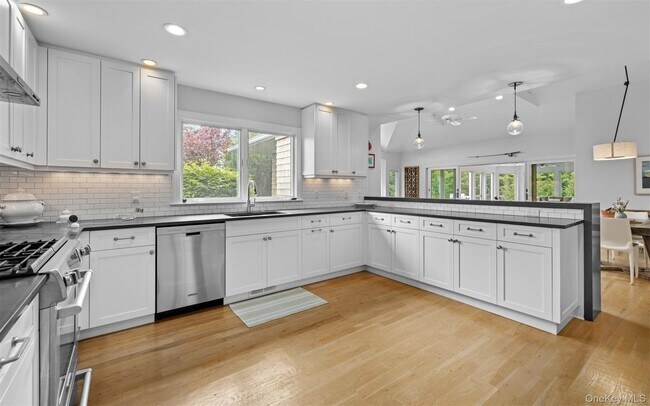 Building Photo - 58 Bayfield Ln