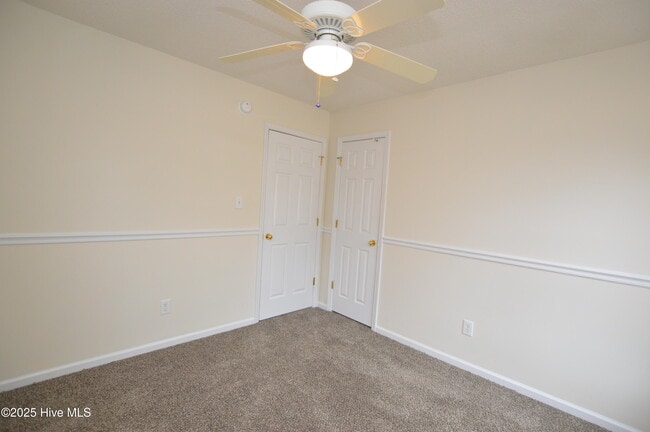 Building Photo - 805 Huff Dr