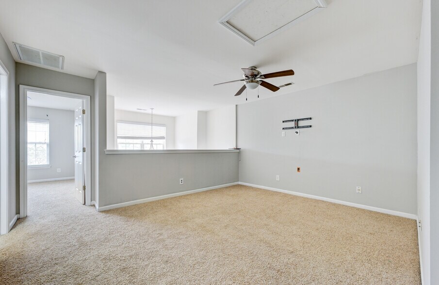 Building Photo - 8849 Jenny Lind St