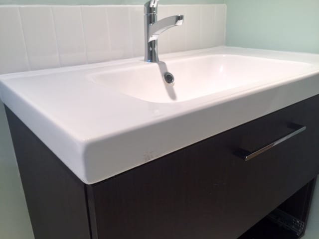 Bath sink - 177 Douglas St
