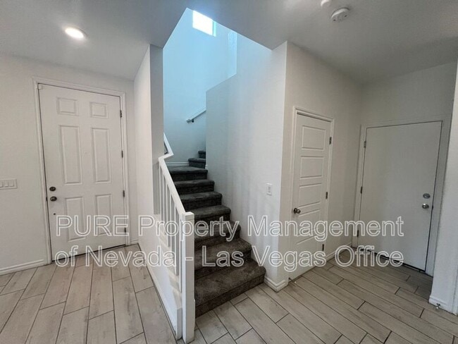 Building Photo - 7366 N Decatur Blvd