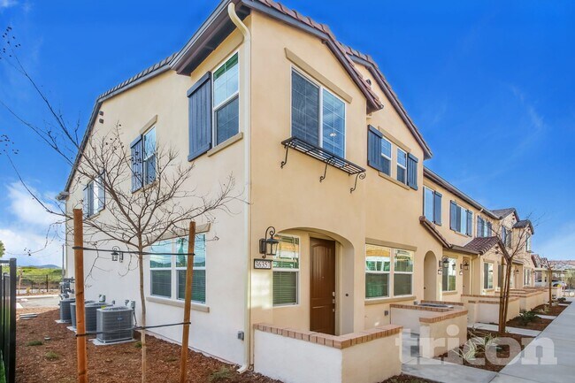 Building Photo - 36357 Creer Ct