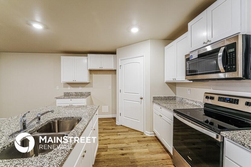 Building Photo - 728 Fish Camp Rd