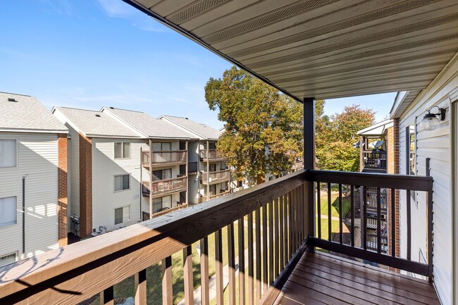 Building Photo - Ready to Rent