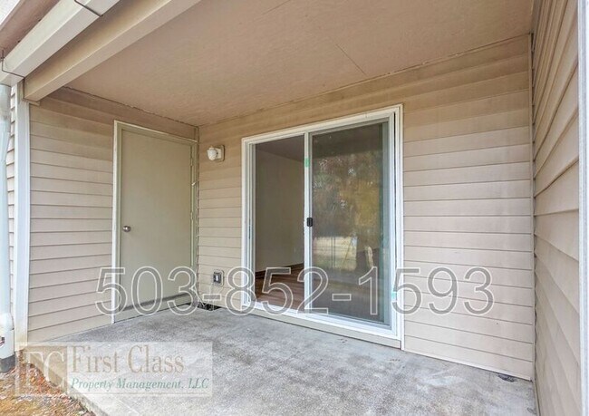 Building Photo - 1255 NW 183rd Ave