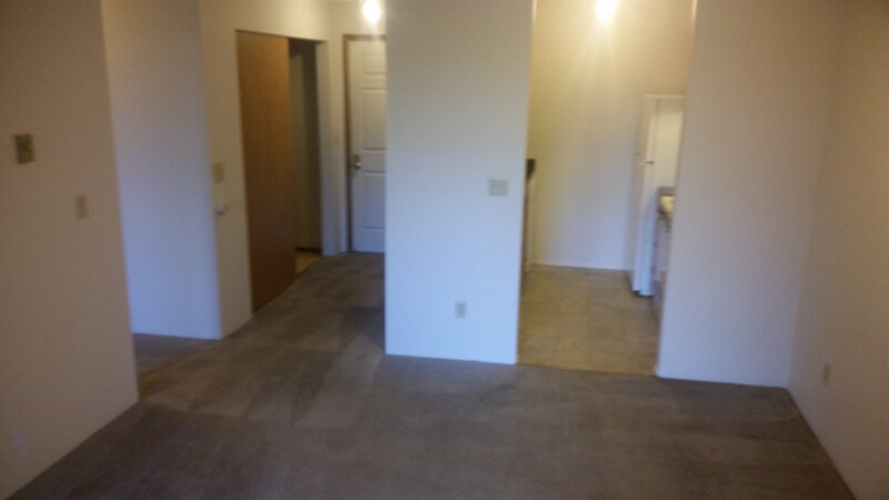 Building Photo - 10522 Lake City Way NE
