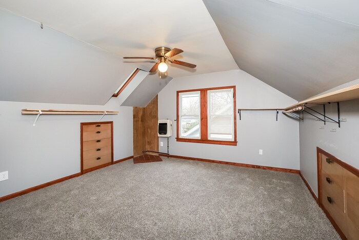 Building Photo - 12996 Cedar Rd