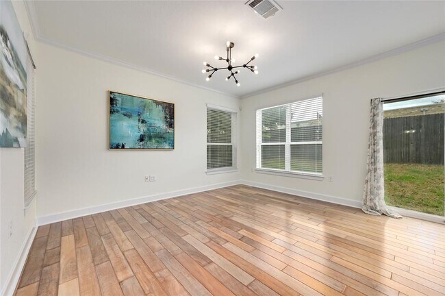 Building Photo - 4707 Rosedale Ave